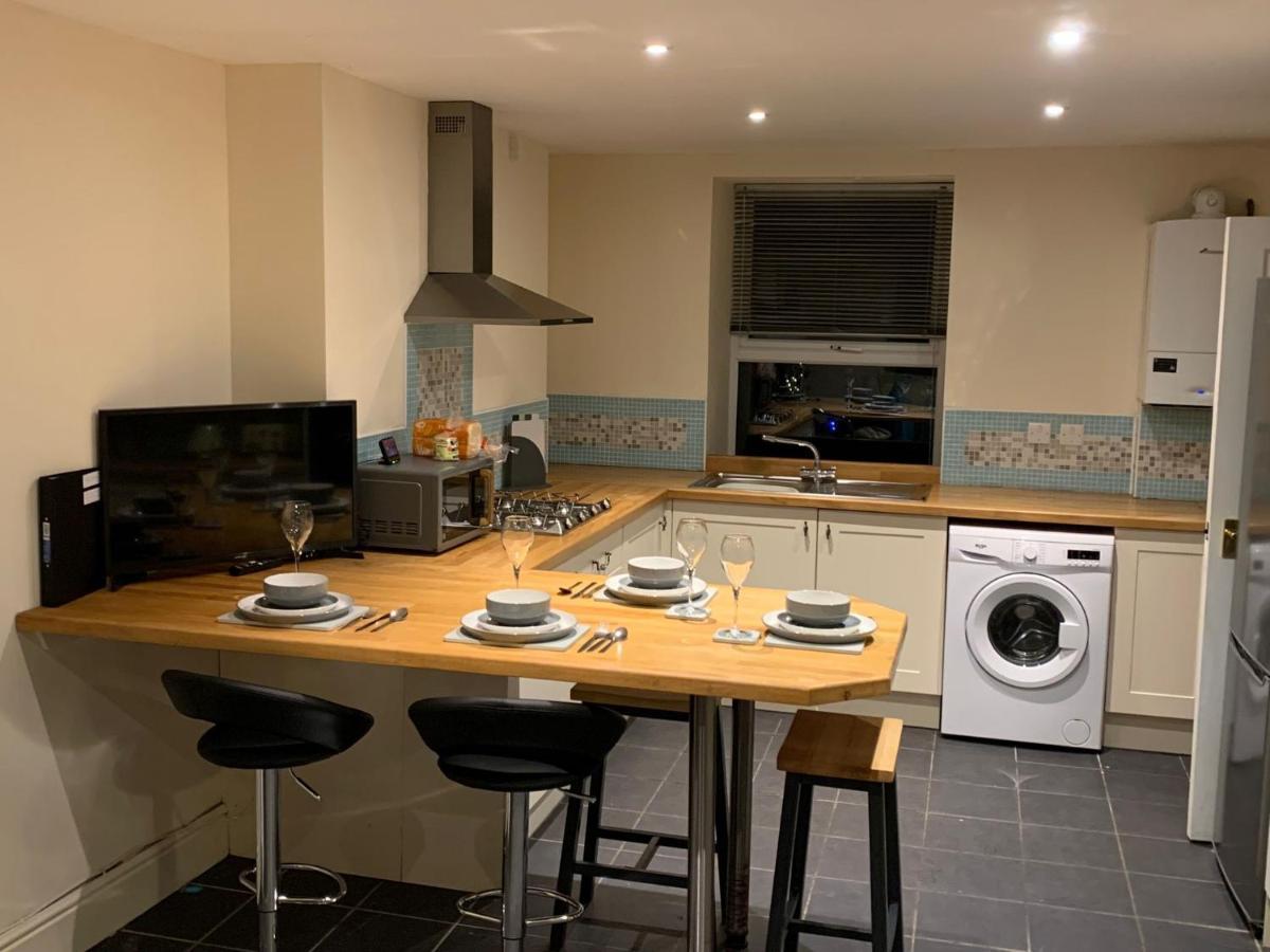 Cosy Cottage In Picturesque Snowdonia With Stunning Views Of The Moelwyn Mountains 布莱奈费斯蒂尼奥格 外观 照片